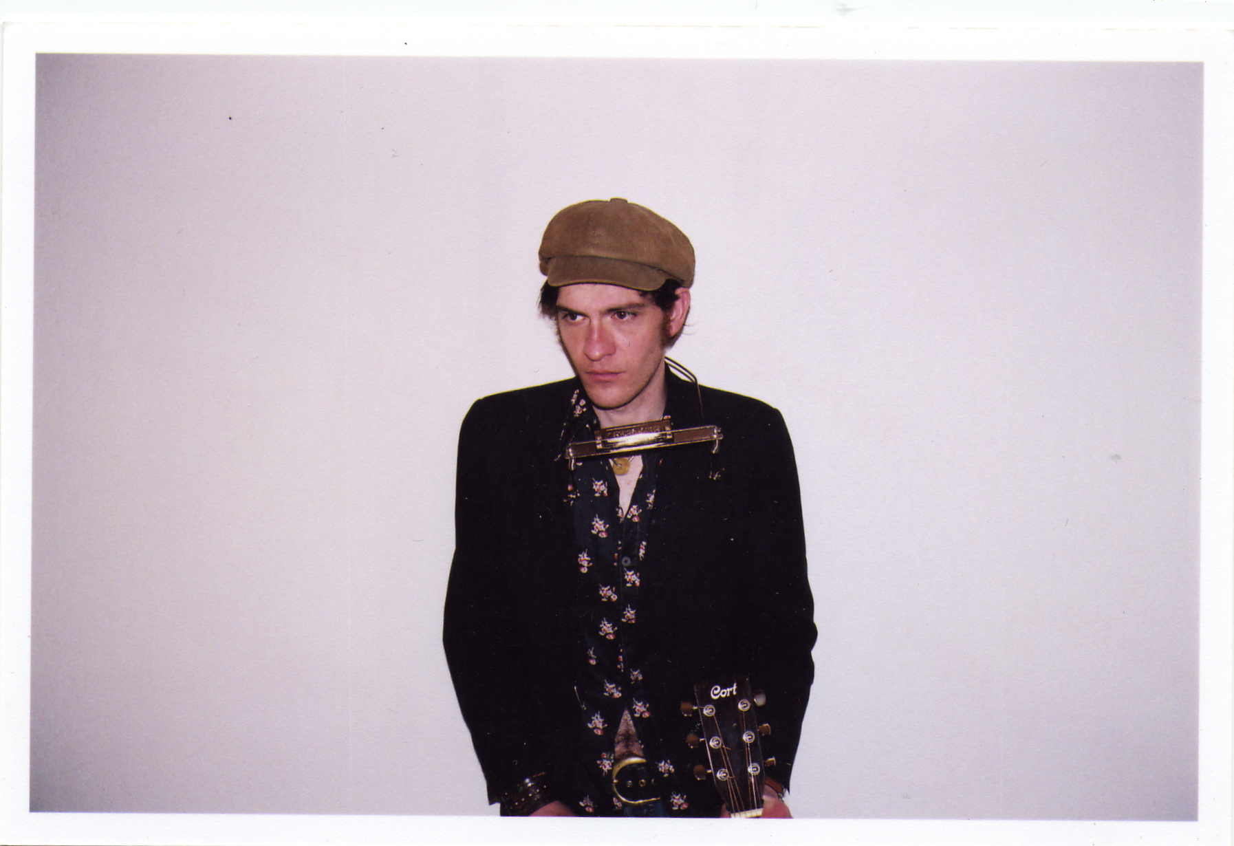 poser2.jpg